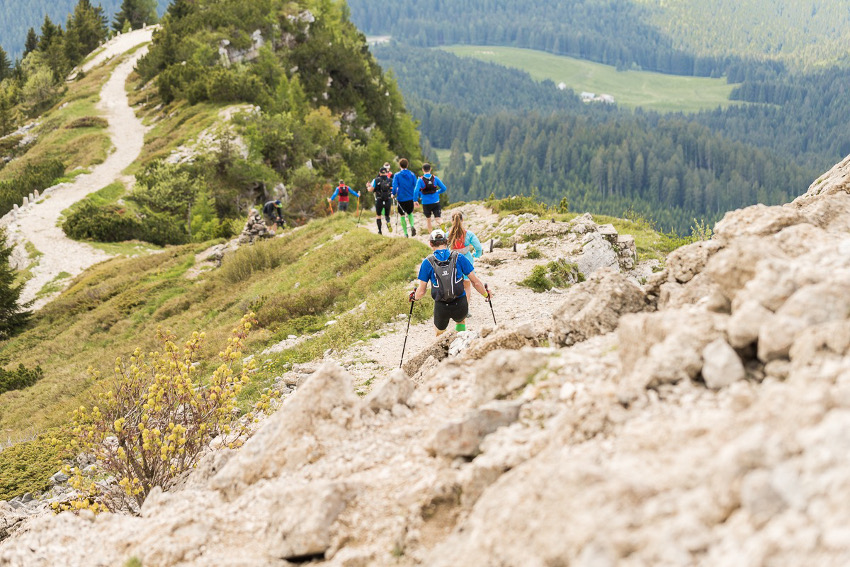Downhill!! Foto: Sportscheck